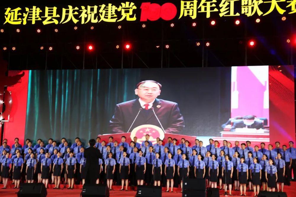 闺蜜的时尚对决